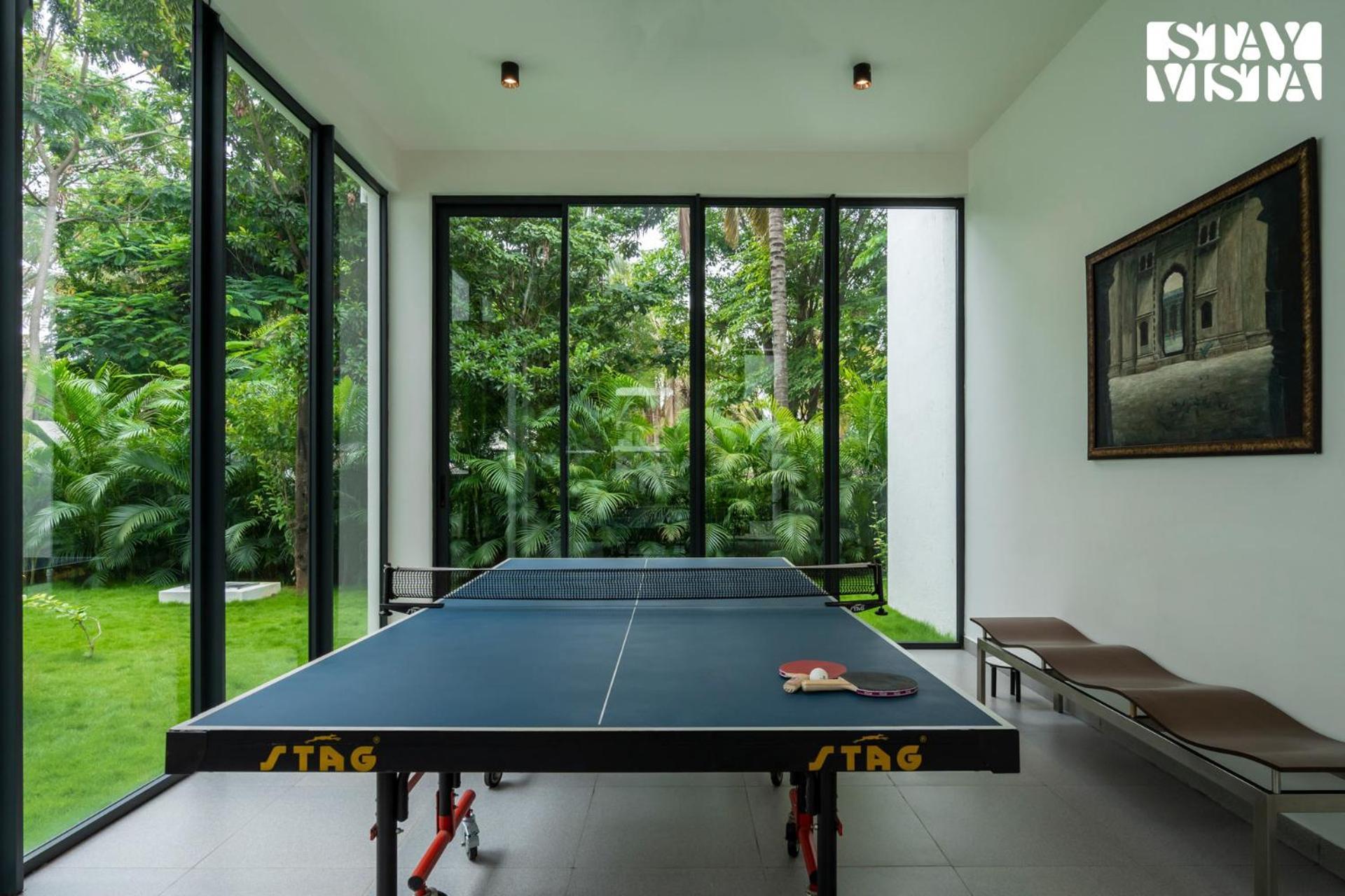 Stayvista At M Villa With Breakfast Included Bangalore Esterno foto